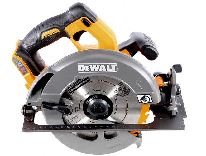 Аккумуляторная дисковая пила DeWALT DCS575NT