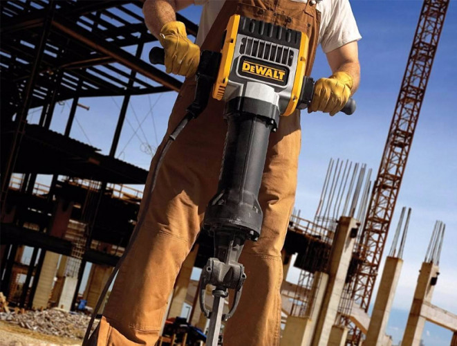 Отбойный молоток DeWALT D25981