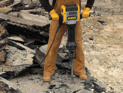 Отбойный молоток DeWALT D25981