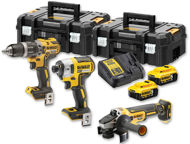 Набор аккумуляторного инструмента DeWALT DCK384P2T