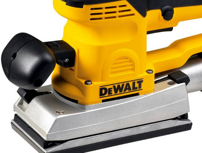 Виброшлифмашина DeWALT D26420