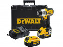 Аккумуляторная дрель-шуруповерт DeWALT DCF825M2