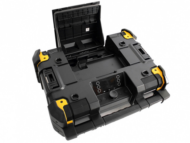 Зарядное устройство-радиоприемник DeWALT DWST1-81078