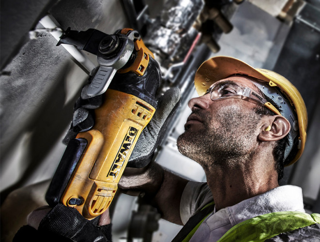 Многофункциональный инструмент DeWALT DWE315