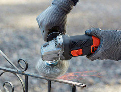 Болгарка BLACK&DECKER BEG220