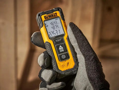 Дальномер DeWALT DWHT77100