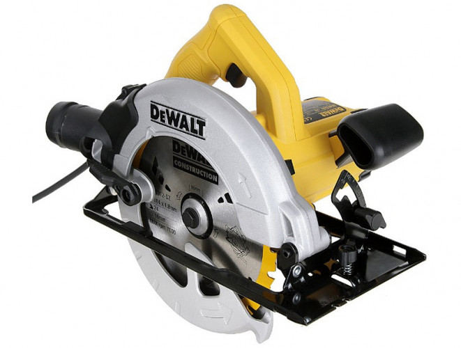 Дисковая пила DeWALT DWE560K