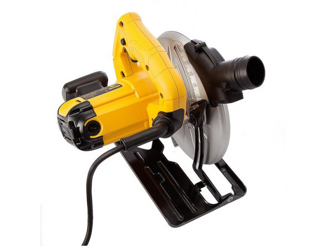 Дисковая пила DeWALT DWE560K