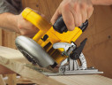 Дисковая пила DeWALT DWE575K