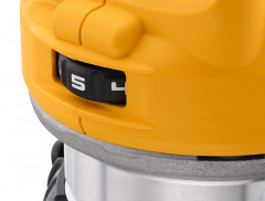 Аккумуляторный окантовочный фрезер DeWALT DCW600N