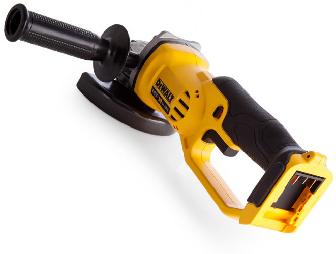 Аккумуляторная болгарка DeWALT DCG412N