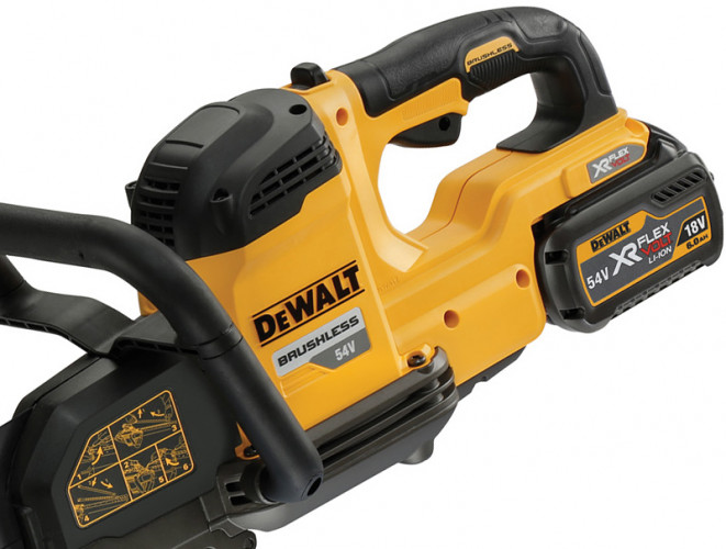 Аккумуляторная пила DeWALT DCS396T2