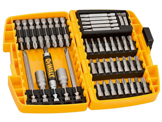 Набор бит DeWALT DT71518