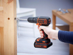 Аккумуляторная дрель-шуруповерт BLACK&amp;DECKER BDCDC18KB