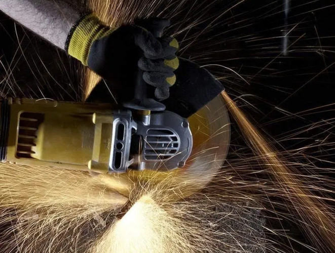 Болгарка DeWALT DWE4559