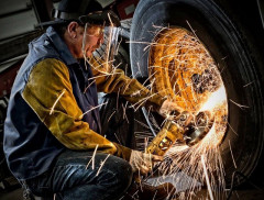 Болгарка DeWALT DWE492S