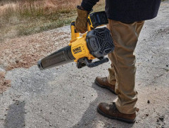 Аккумуляторная воздуходувка DeWALT DCMBL562N