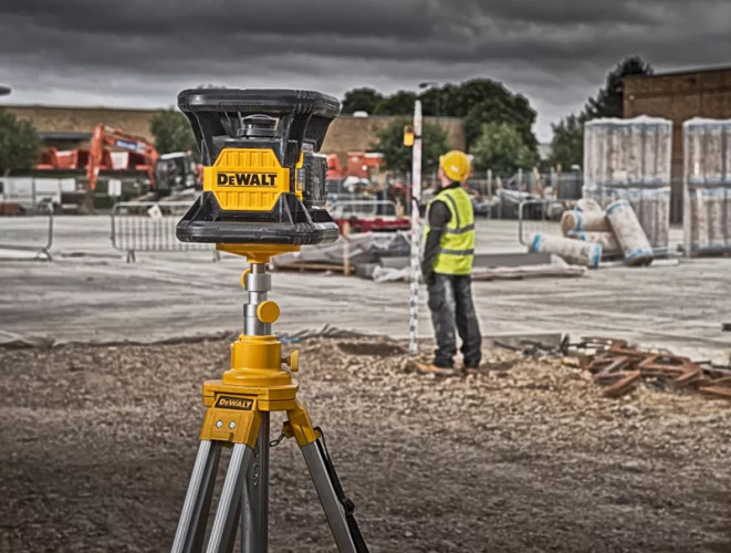 Аккумуляторный ротационный лазер DeWALT DCE074D1R