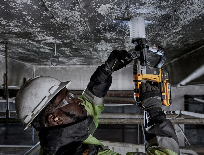 Аккумуляторный перфоратор DeWALT DCH172NT