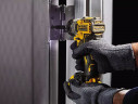 Аккумуляторный шуруповерт DeWALT DCF601N
