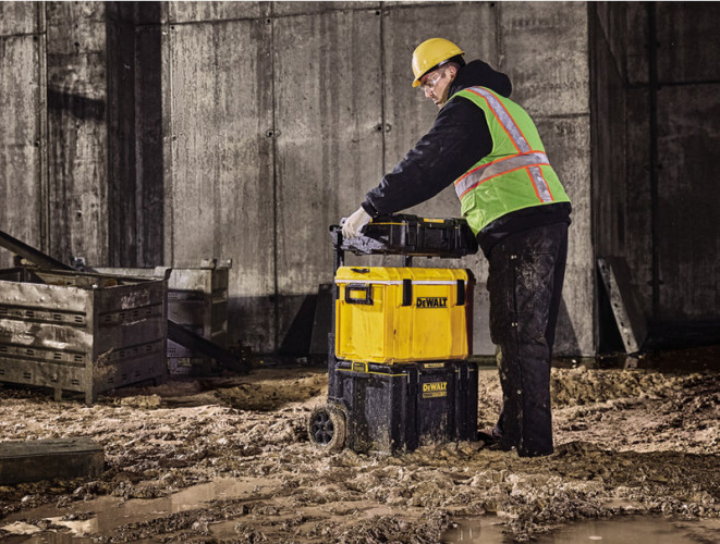 Ящик-тележка Toughsystem 2 DeWALT DWST83295-1
