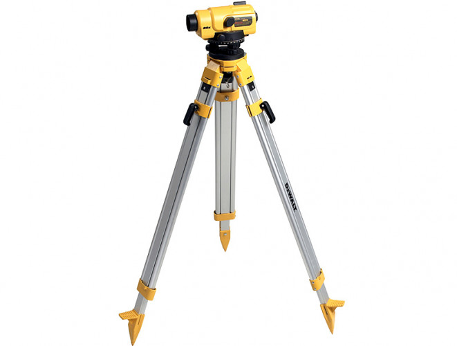 Нивелир DeWALT DW096PK