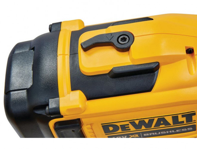Аккумуляторный гвоздезабиватель DeWALT DCN45RNN