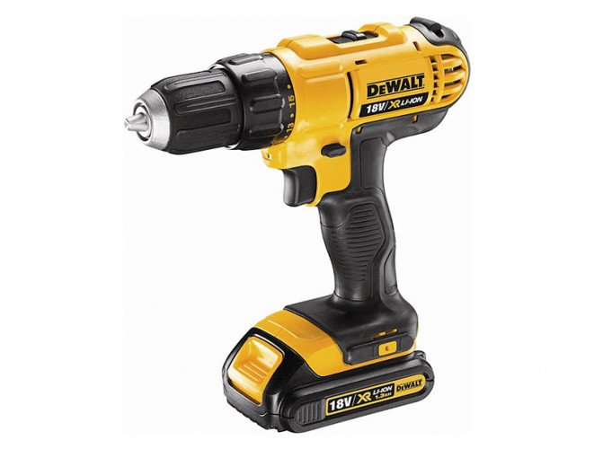 Аккумуляторная дрель-шуруповерт DeWALT DCD771C2