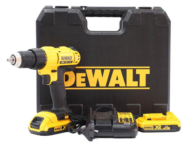 Аккумуляторная дрель-шуруповерт DeWALT DCD771D2