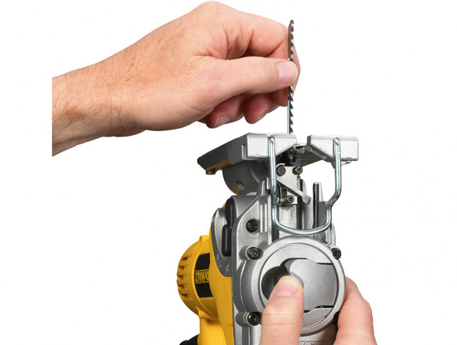 Электролобзик DeWALT DW331K