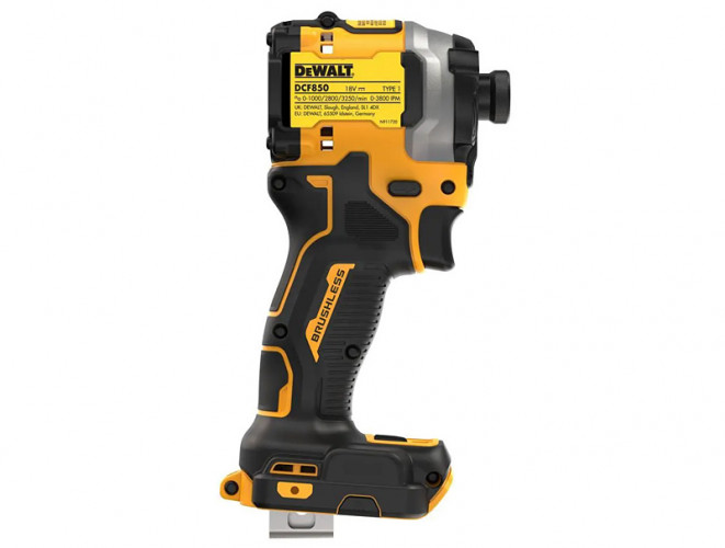Аккумуляторный шуруповерт DeWALT DCF850NT