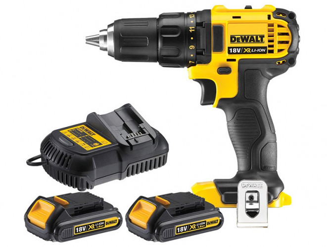 Аккумуляторная дрель-шуруповерт DeWALT DCD780C2