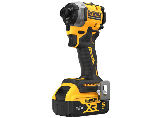 Аккумуляторный шуруповерт DeWALT DCF850P2T
