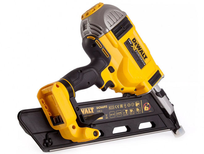 Аккумуляторный гвоздезабиватель DeWALT DCN692P2